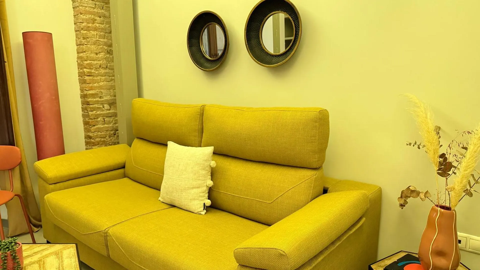 Rueda Bolas Suites - Hostatel Granada 0*,  Spain