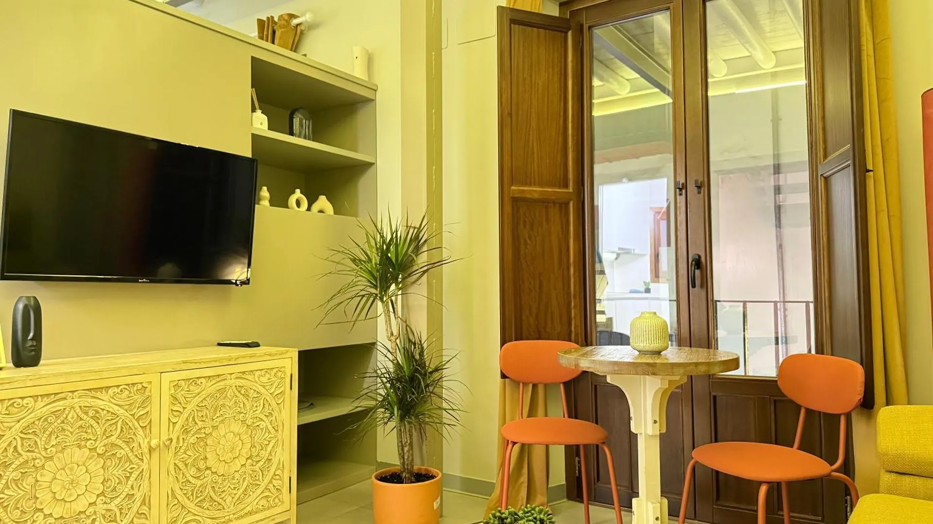 Rueda Bolas Suites - Hostatel Granada 0*,  Spain