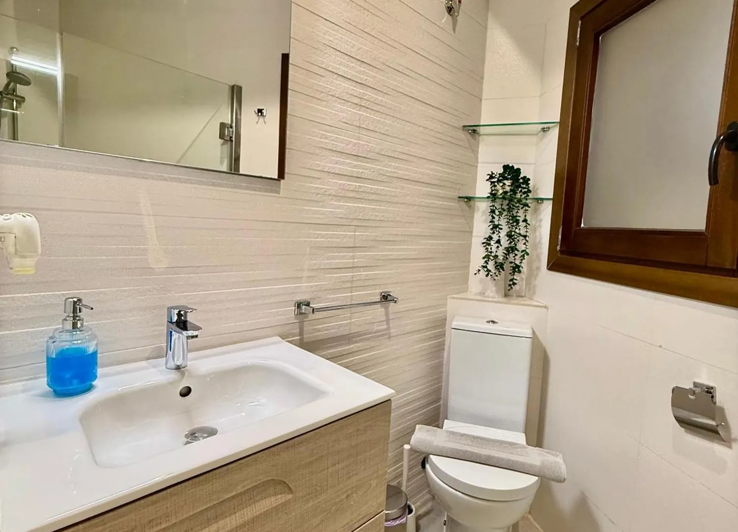 Apartment Rueda Bolas Suites - Hostatel Granada Spain