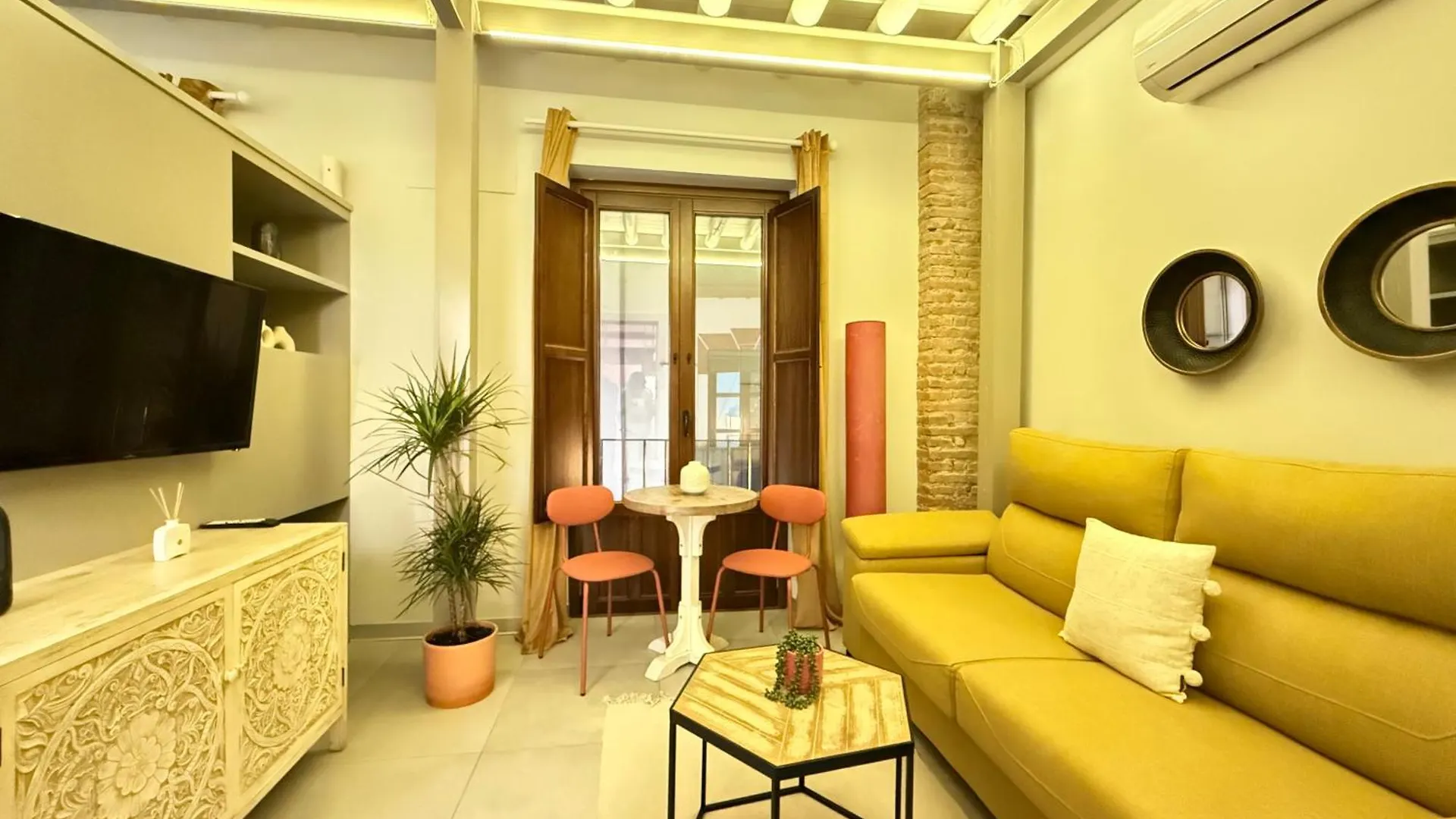 Rueda Bolas Suites - Hostatel Granada 0*,  Spain