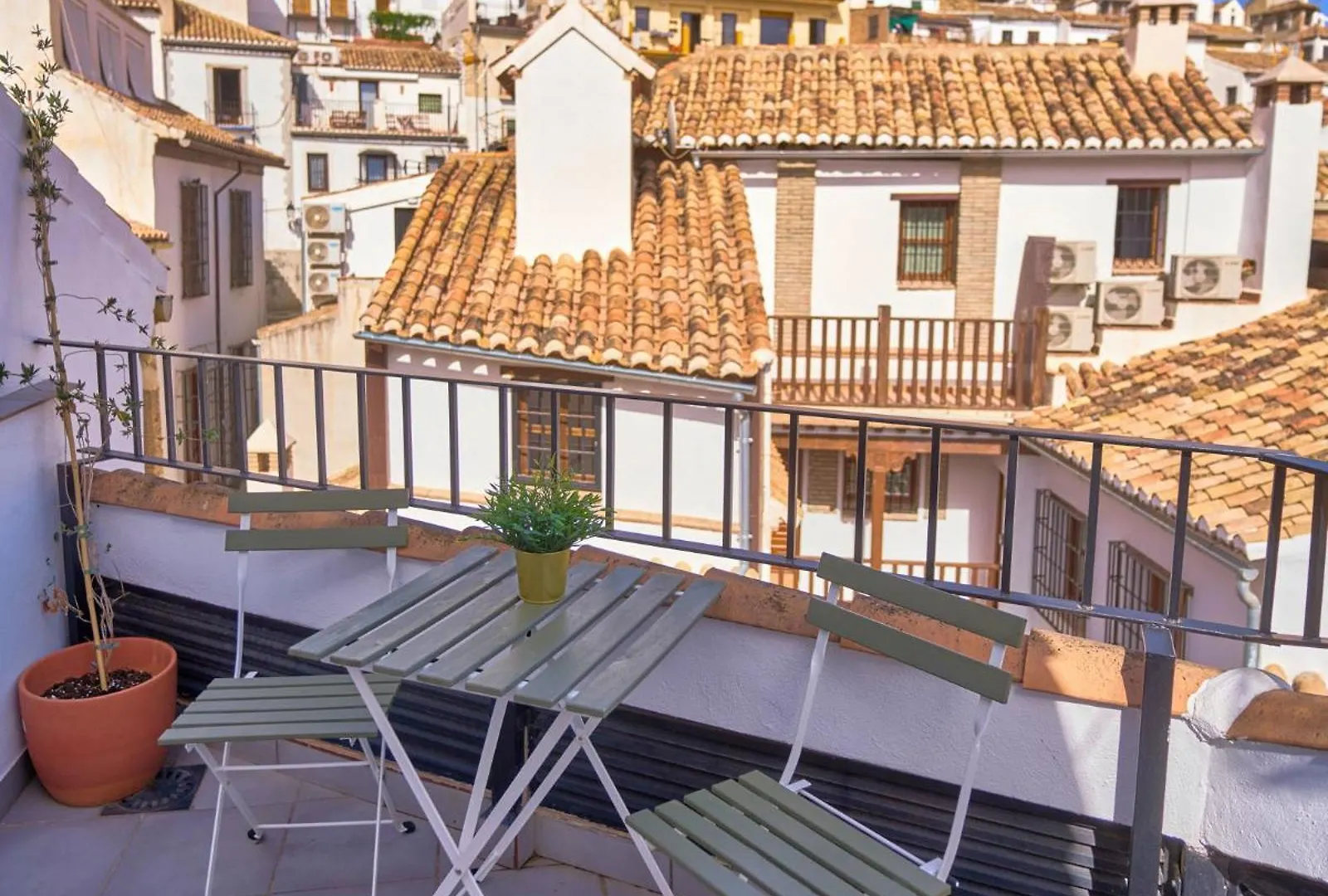 Rueda Bolas Suites - Hostatel Granada 0*,  Spain