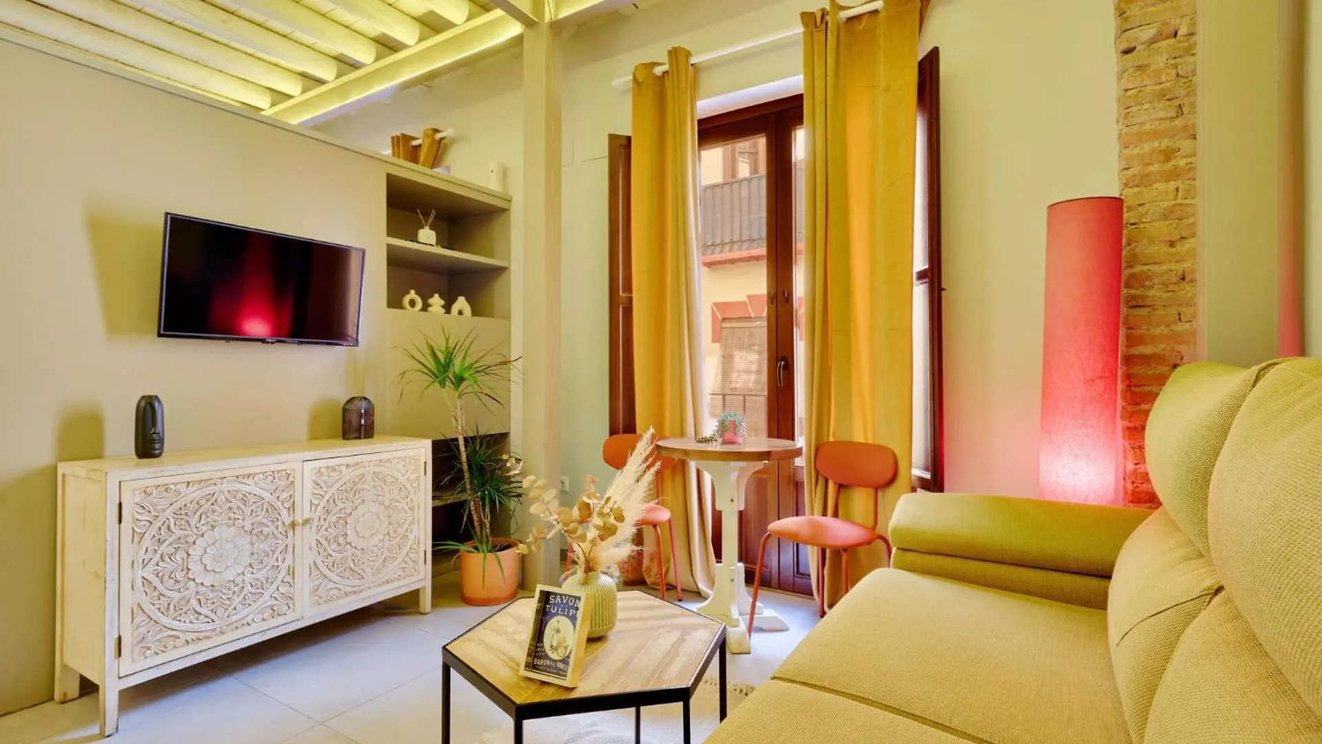 Apartment Rueda Bolas Suites - Hostatel Granada