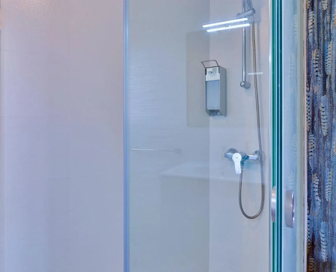Apartment Rueda Bolas Suites - Hostatel Granada